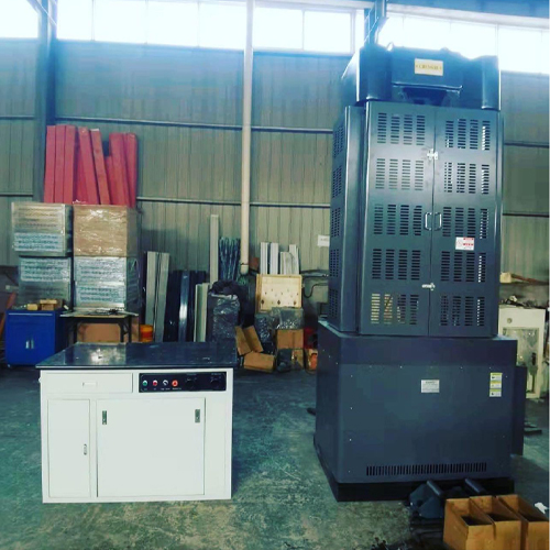 UTM 2000kN